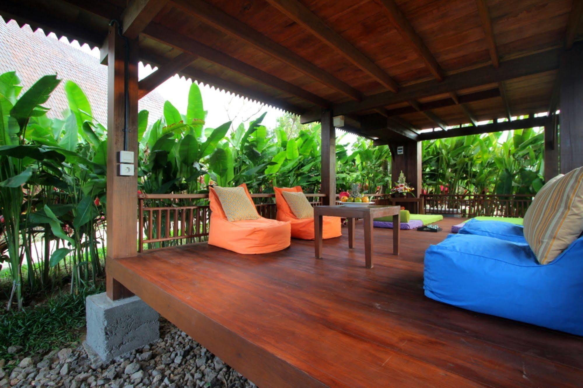 The Kirana Ungasan Villa Jimbaran Eksteriør billede