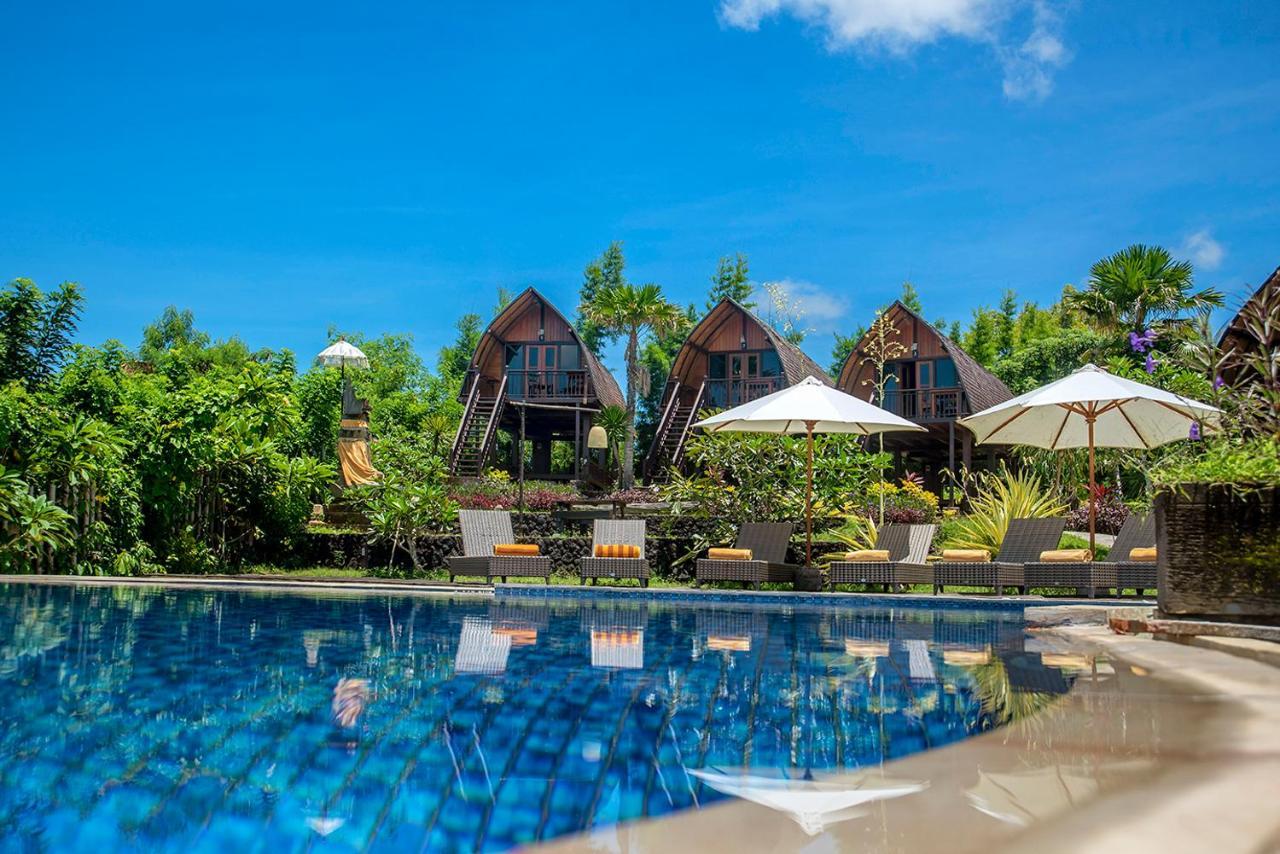 The Kirana Ungasan Villa Jimbaran Eksteriør billede