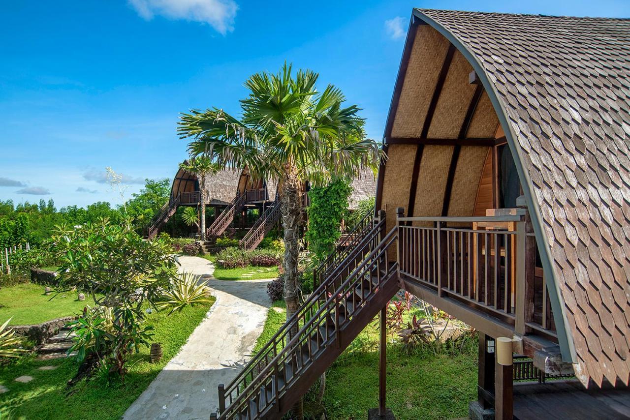 The Kirana Ungasan Villa Jimbaran Eksteriør billede